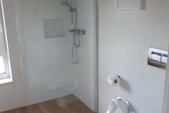 Villa-Ra-Kolczewo-Holiday-House-Bathroom-2a